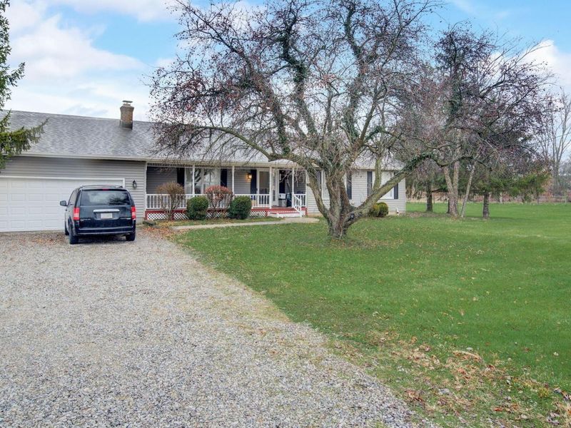 615 S Section Line Road, Delaware, OH 43015 Photo 2