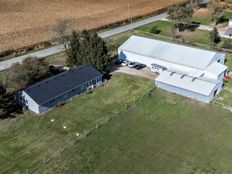 615 S Section Line Road, Delaware, OH 43015 Photo 3