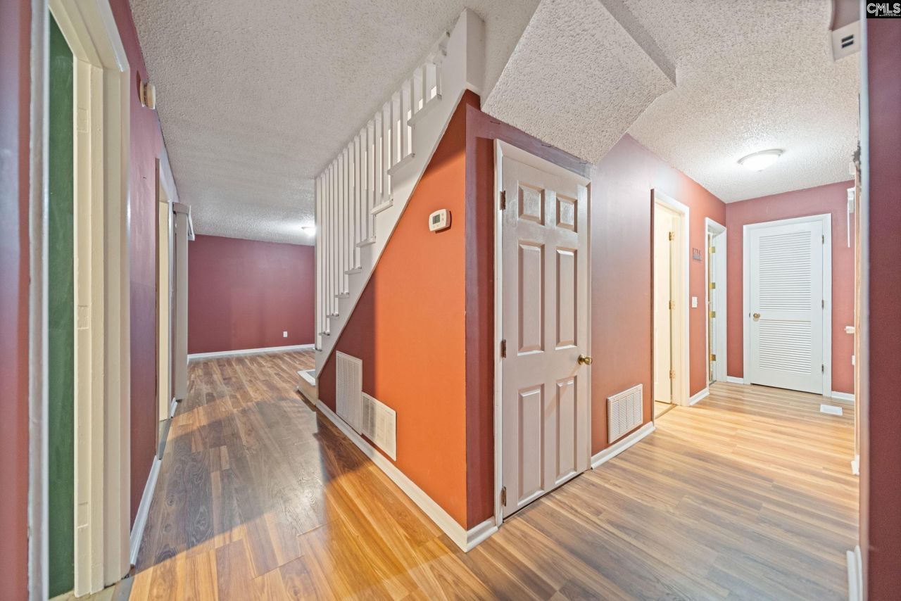 1420 S Woodstream Road Photo 24