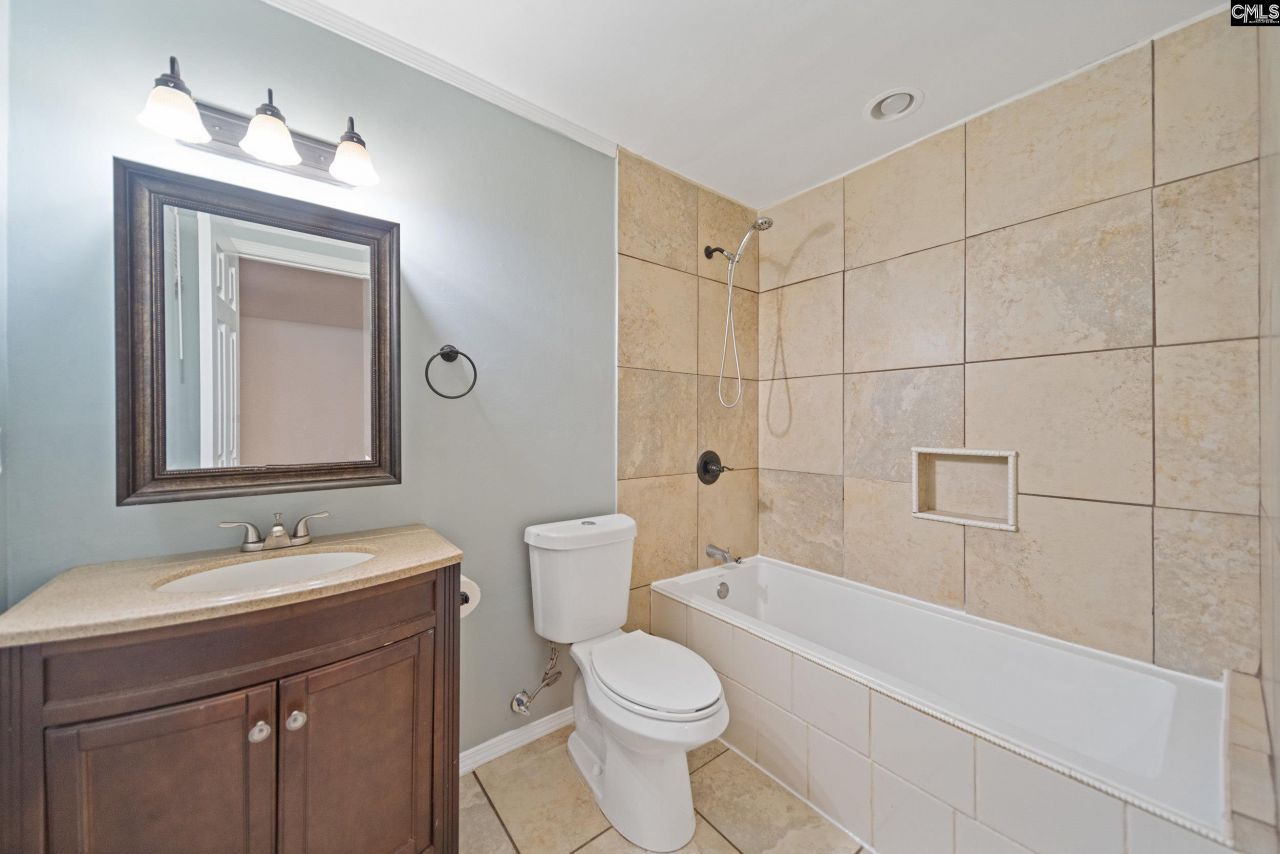 1420 S Woodstream Road Photo 35