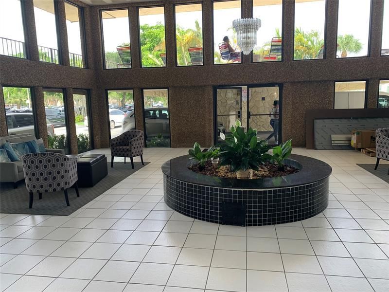 9355 SW 8th Street, Unit 321, Boca Raton, FL 33428 Photo