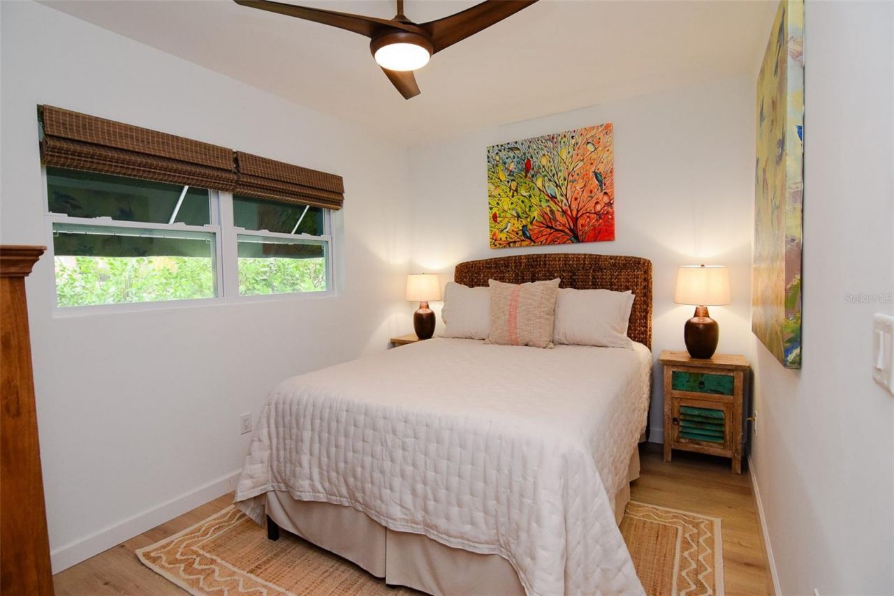 6946 Bougainvilla Avenue S, Saint Petersburg, FL 33707 Photo