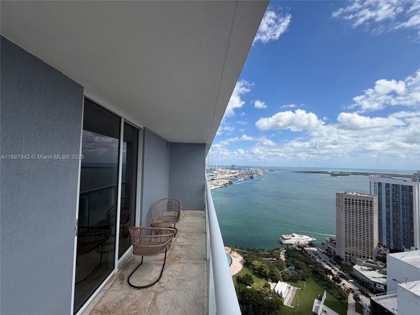 50 Biscayne Blvd, Unit 5211, Miami, FL 33132