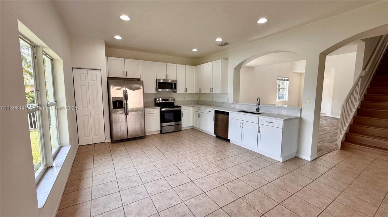 13843 SW 31st St, Miramar, FL 33027 Photo