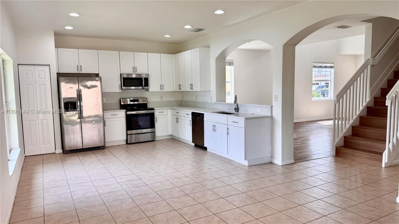 13843 SW 31st St, Miramar, FL 33027 Photo