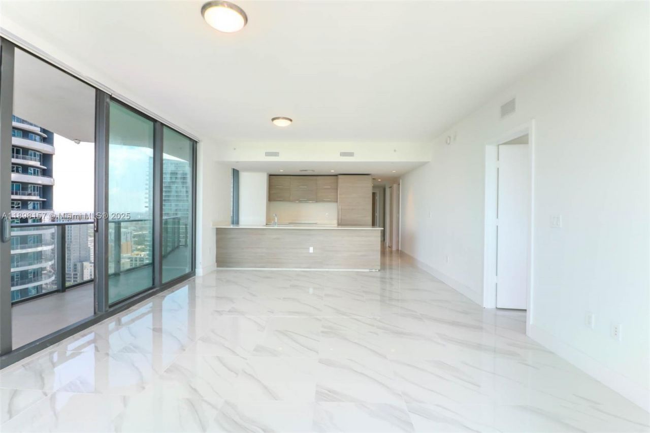 1300 S Miami, Unit 2706, Miami, FL 33130 Photo