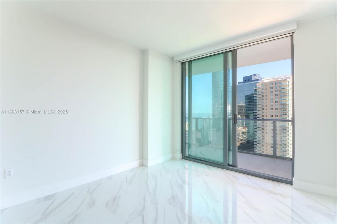 1300 S Miami, Unit 2706, Miami, FL 33130 Photo