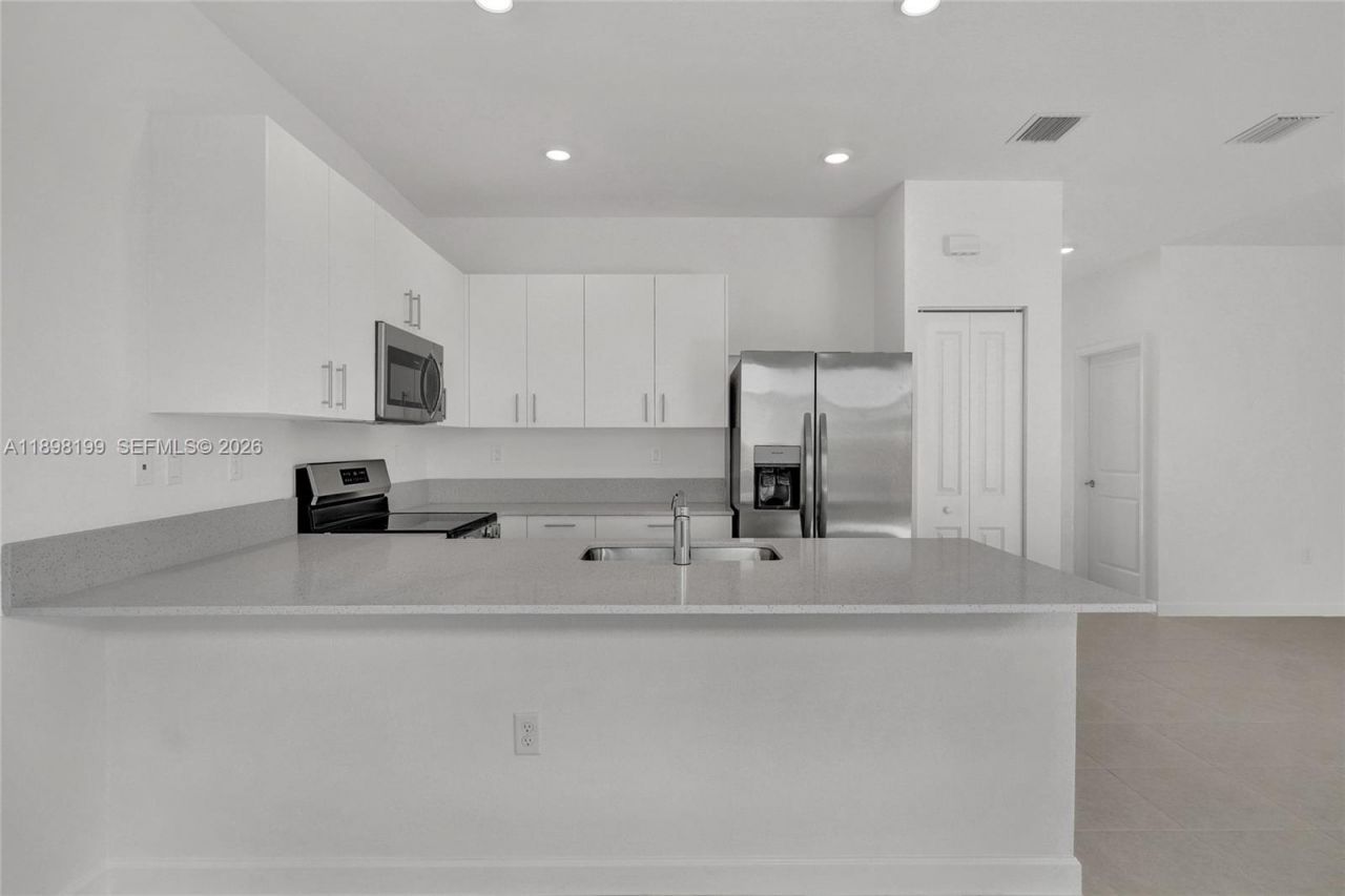 732 SE 13th Court, Unit 732, Homestead, FL 33034 Photo