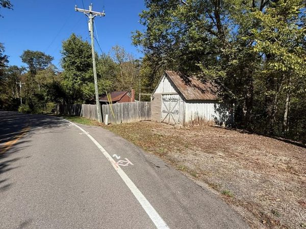 702 Middleboro Road, Washington Twp, OH 45054