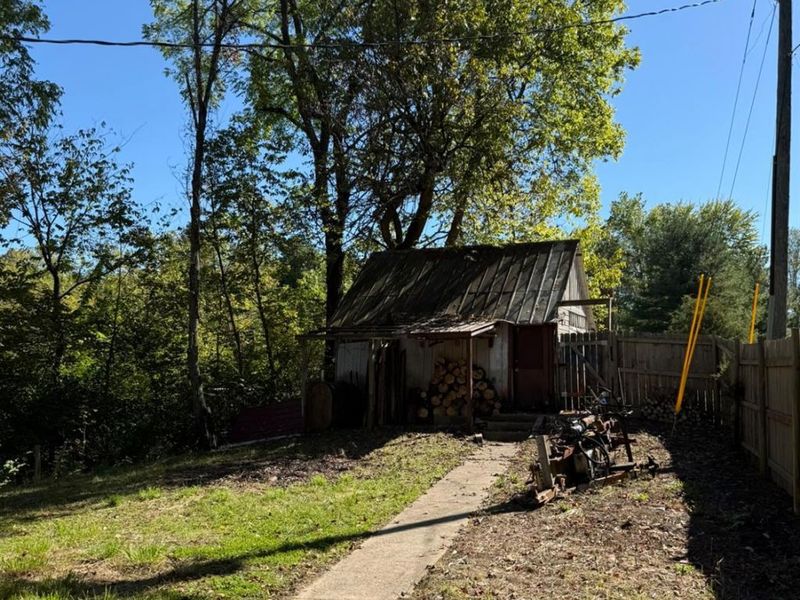 702 Middleboro Road, Washington Township, OH 45054 Photo 12