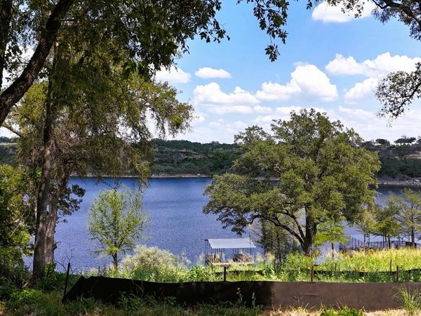 1017 Lake Shore Lot 72 DR, Spicewood, TX 78669