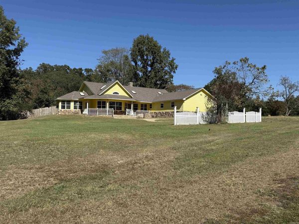 207 Hosey Lane, Mineral Sprs., AR 71851