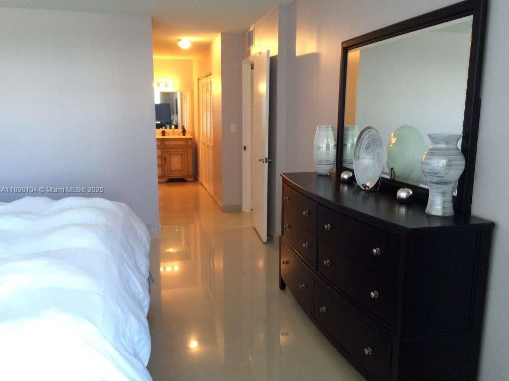 3800 S Ocean Dr, Unit 301, Hollywood, FL 33019 Photo