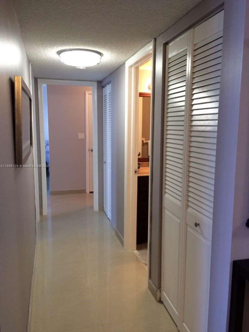 3800 S Ocean Dr, Unit 301, Hollywood, FL 33019 Photo