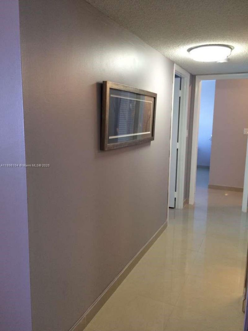 3800 S Ocean Dr, Unit 301, Hollywood, FL 33019 Photo