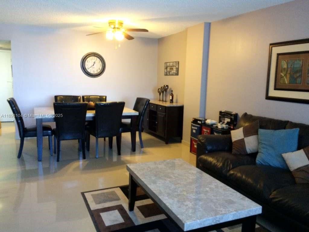 3800 S Ocean Dr, Unit 301, Hollywood, FL 33019 Photo