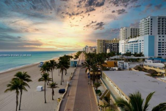 3800 S Ocean Dr, Unit 301, Hollywood, FL 33019 Photo