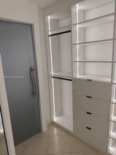 18071 Biscayne Blvd, Unit 1204, Aventura, FL 33160 Photo