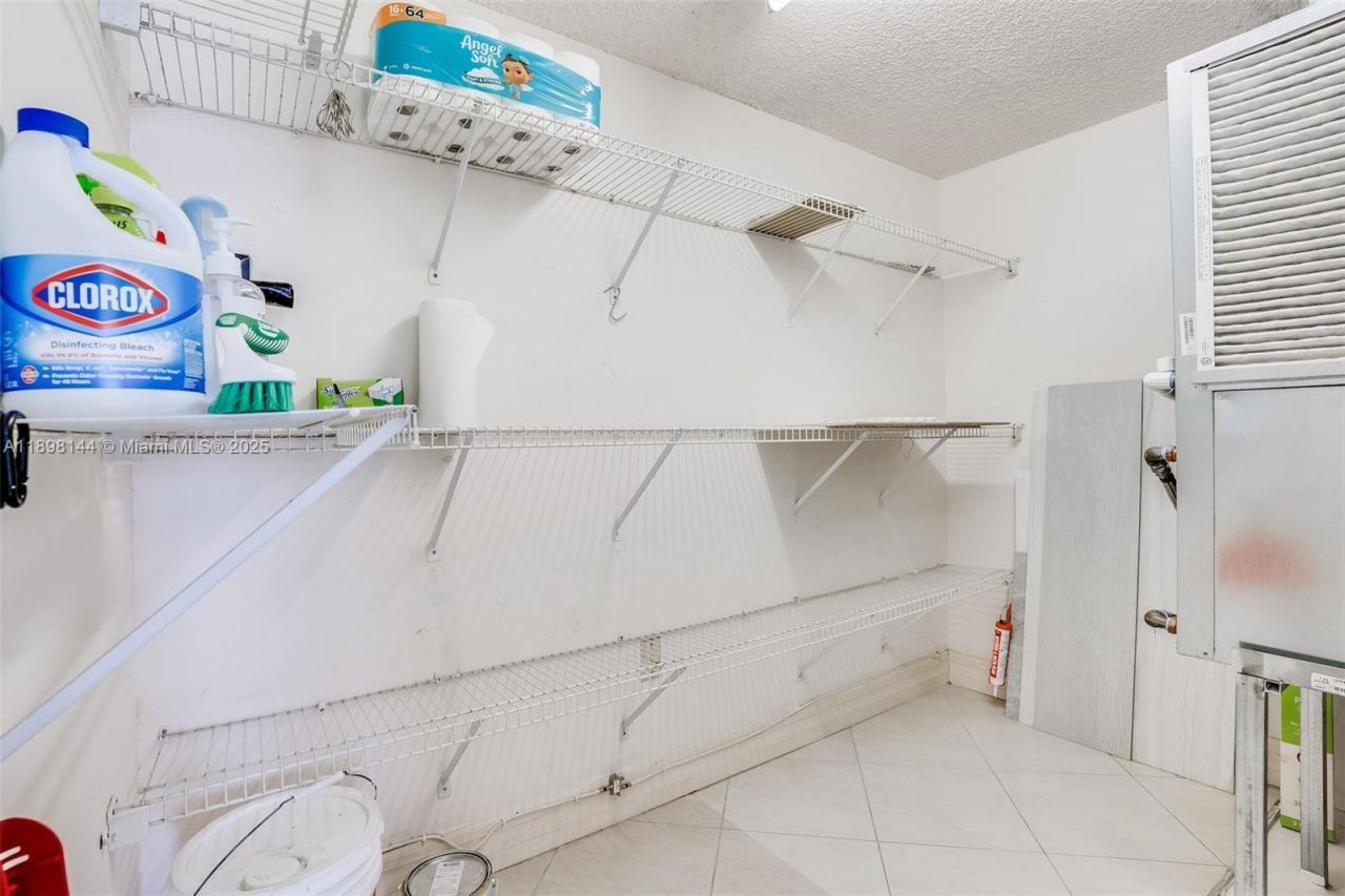 18071 Biscayne Blvd, Unit 1204, Aventura, FL 33160 Photo