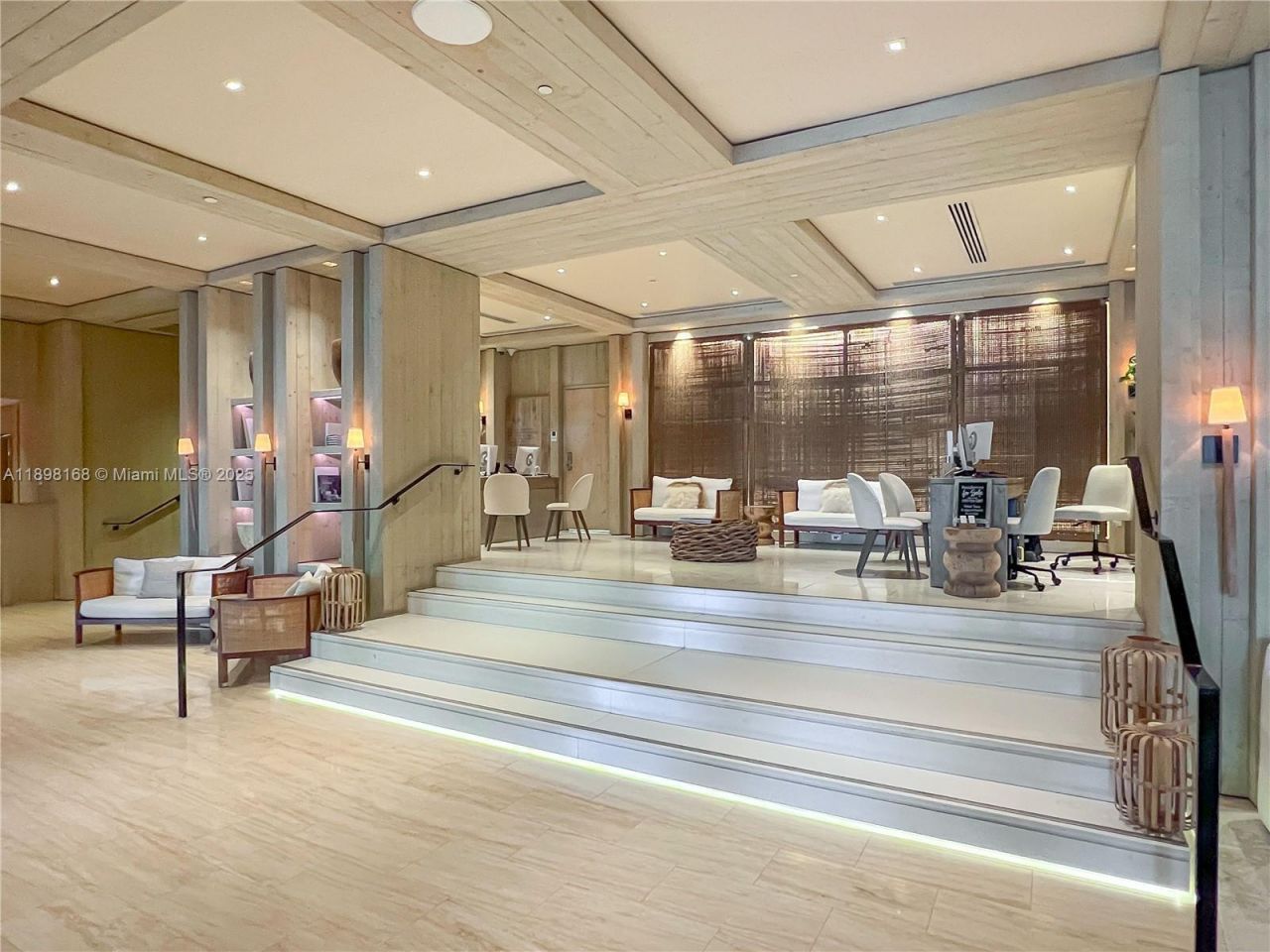 102 24th St, Unit 1112, Miami Beach, FL 33139 Photo