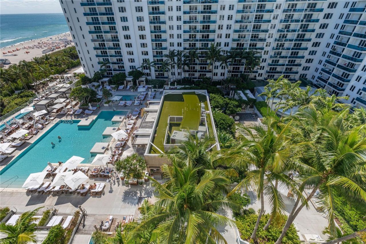 102 24th St, Unit 1112, Miami Beach, FL 33139 Photo