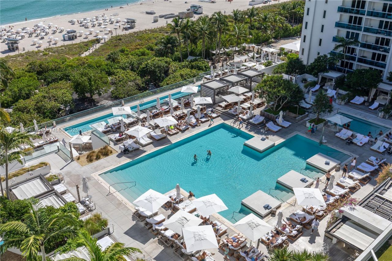 102 24th St, Unit 1112, Miami Beach, FL 33139 Photo