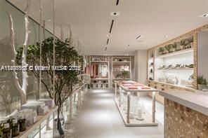 102 24th St, Unit 1112, Miami Beach, FL 33139 Photo