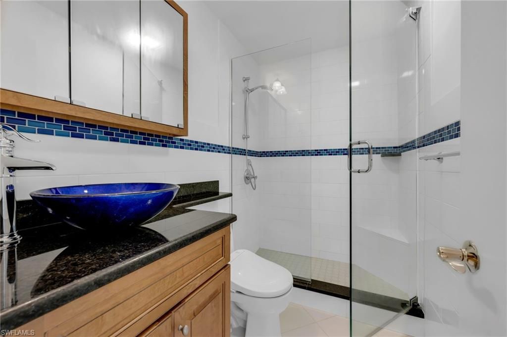 2121 Gulf Shore Blvd N, Unit 203, Naples, FL 34102 Photo