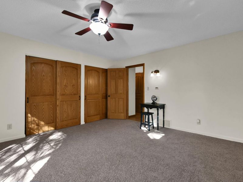 49 Kenwick Circle, Granville, OH 43023 Photo 17