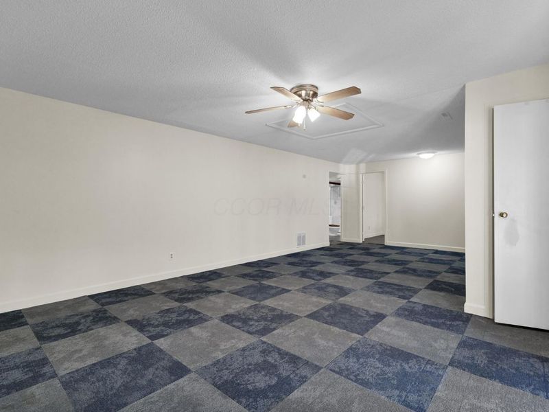 49 Kenwick Circle, Granville, OH 43023 Photo 23