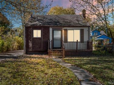 4845 University Place, Detroit, MI 48224