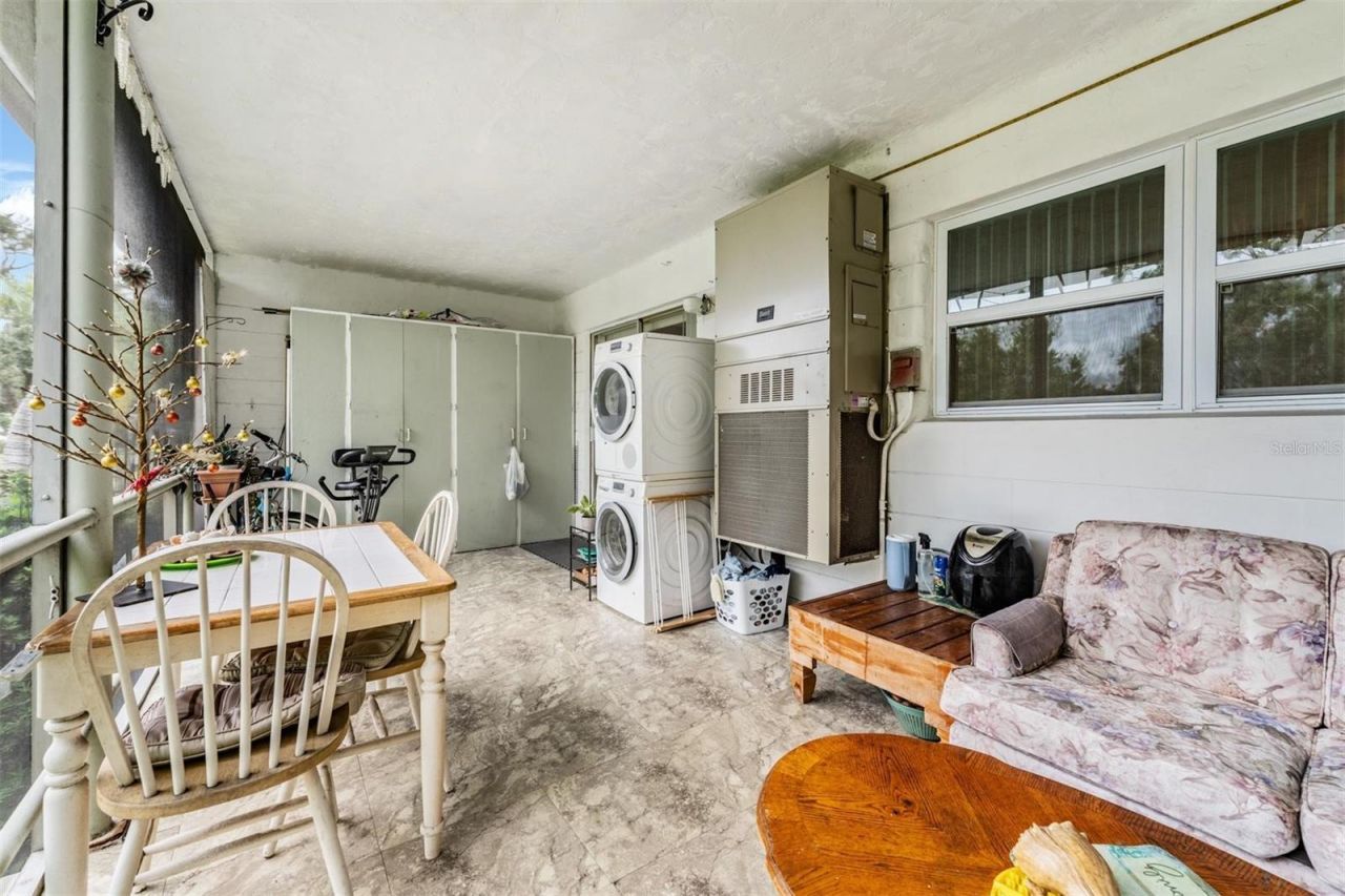 5665 40th Avenue N, Unit 407, Kenneth City, FL 33709 Photo