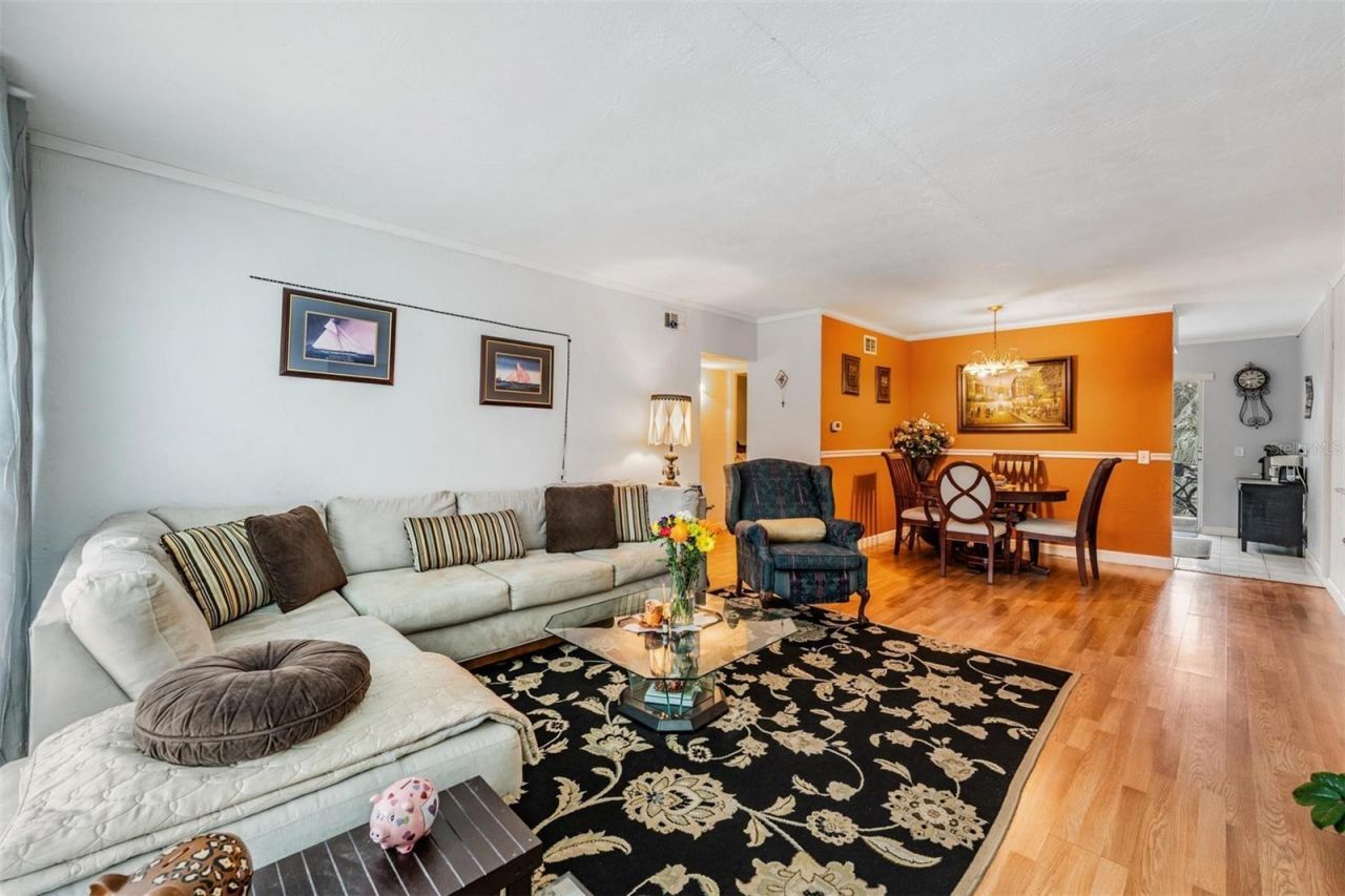 5665 40th Avenue N, Unit 407, Kenneth City, FL 33709 Photo