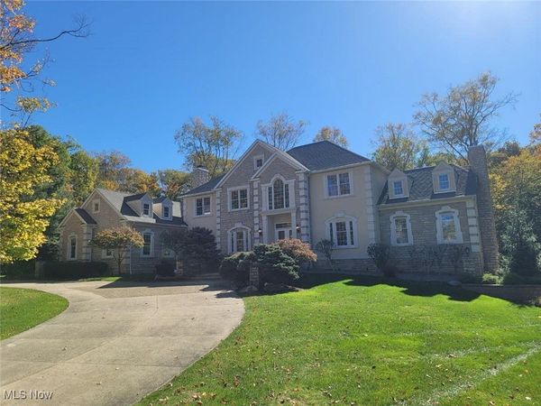 4466 Forest Brooke Court N, Richfield, OH 44286