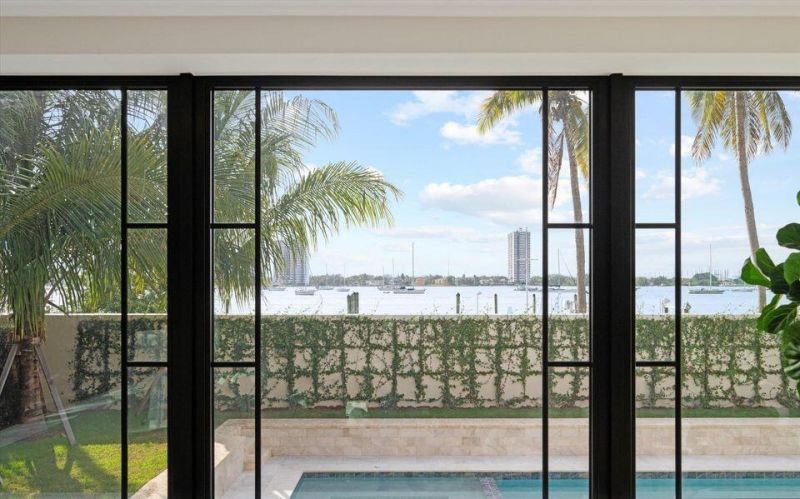 1260 N Lake Way, Palm Beach, FL 33480 Photo