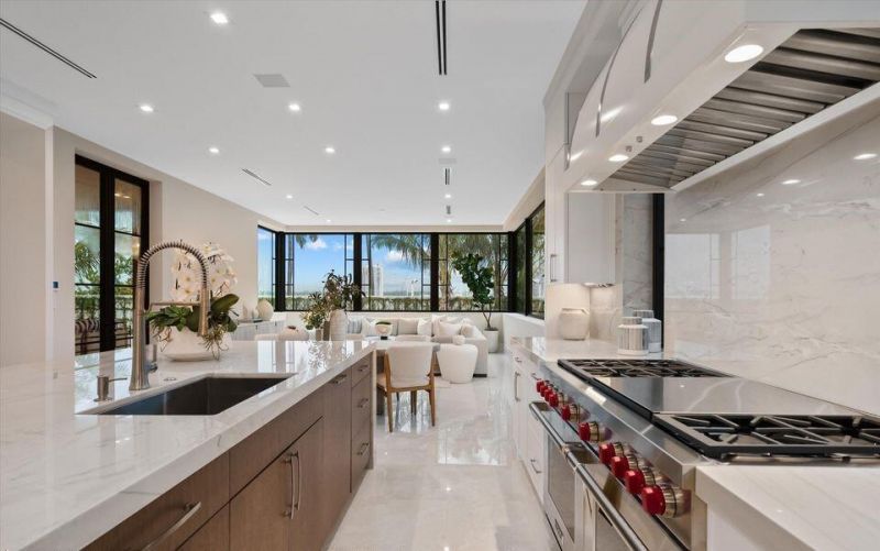 1260 N Lake Way, Palm Beach, FL 33480 Photo