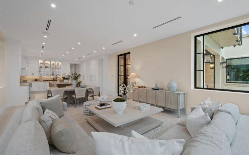 1260 N Lake Way, Palm Beach, FL 33480 Photo