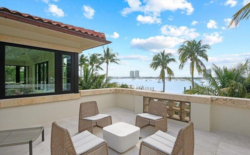 1260 N Lake Way, Palm Beach, FL 33480 Photo