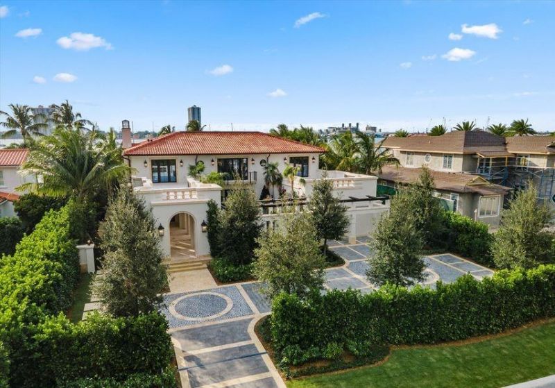 1260 N Lake Way, Palm Beach, FL 33480 Photo