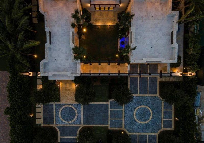 1260 N Lake Way, Palm Beach, FL 33480 Photo