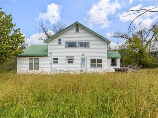 469 Madison 8400, Huntsville, AR 72740