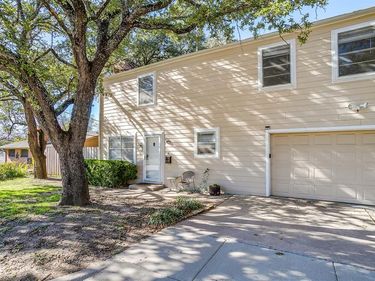1900 Sutter Street, Unit C, Fort Worth, TX 76107