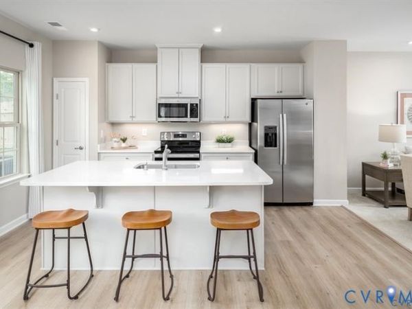 2142 Old Lime Road , Sandston, VA 23150