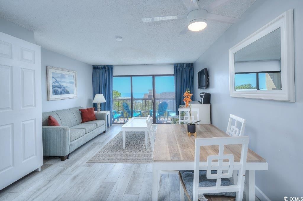 210 75th Ave N Photo 4