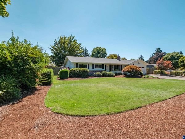 334 NE 13th Av, Albany, OR 97321