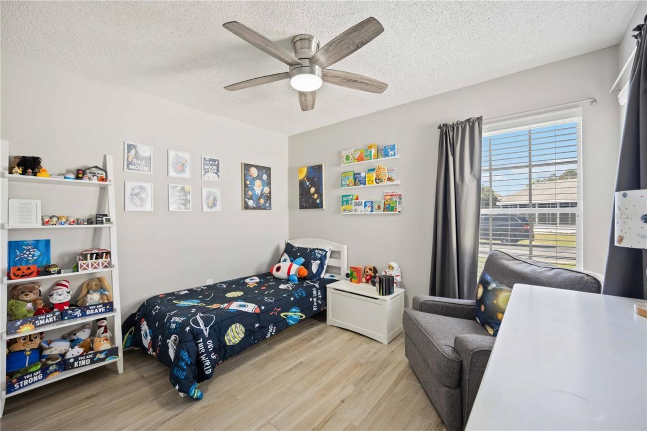 3937 37th Street Court W, Bradenton, FL 34205 Photo