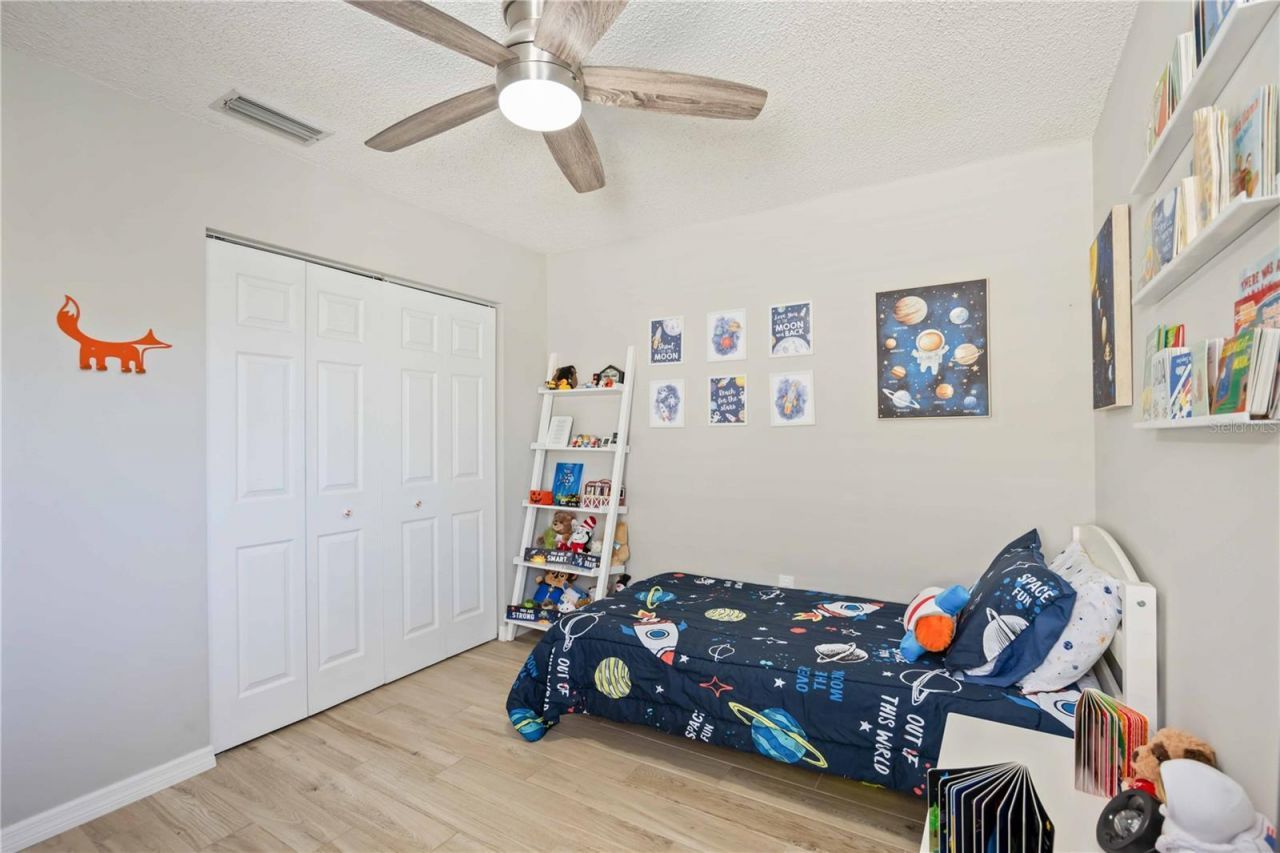 3937 37th Street Court W, Bradenton, FL 34205 Photo