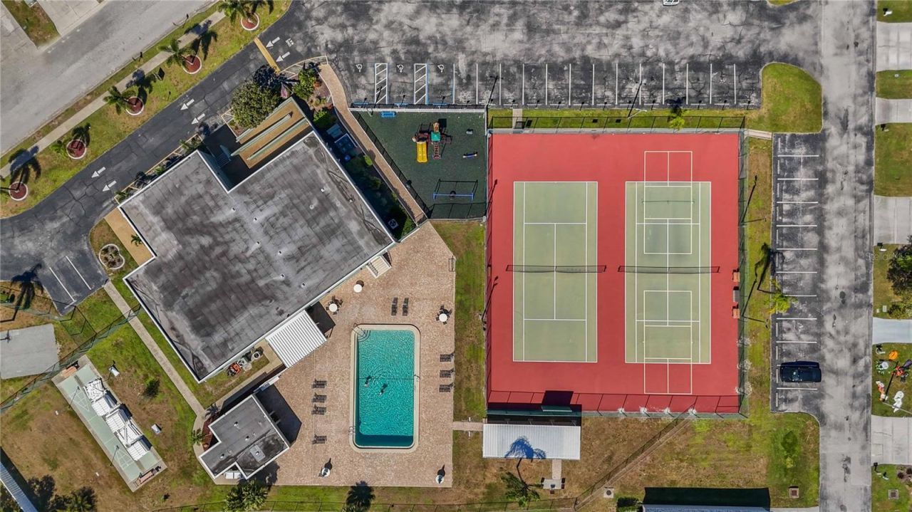 3937 37th Street Court W, Bradenton, FL 34205 Photo