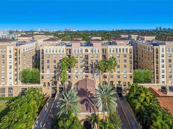 520 SE 5th Ave, Unit 2406, Fort Lauderdale, FL 33301