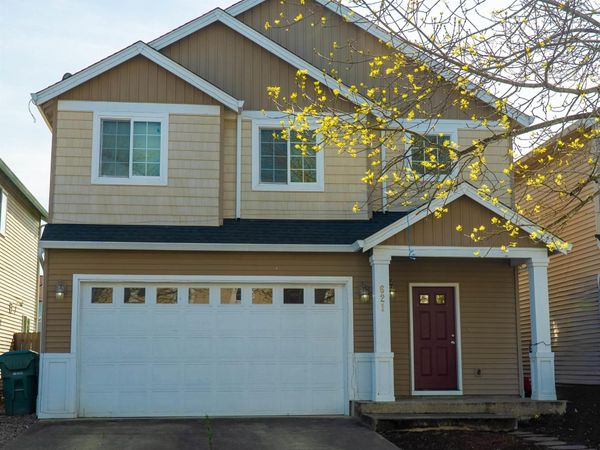 621 Jasmine Cir, Independence, OR 97351